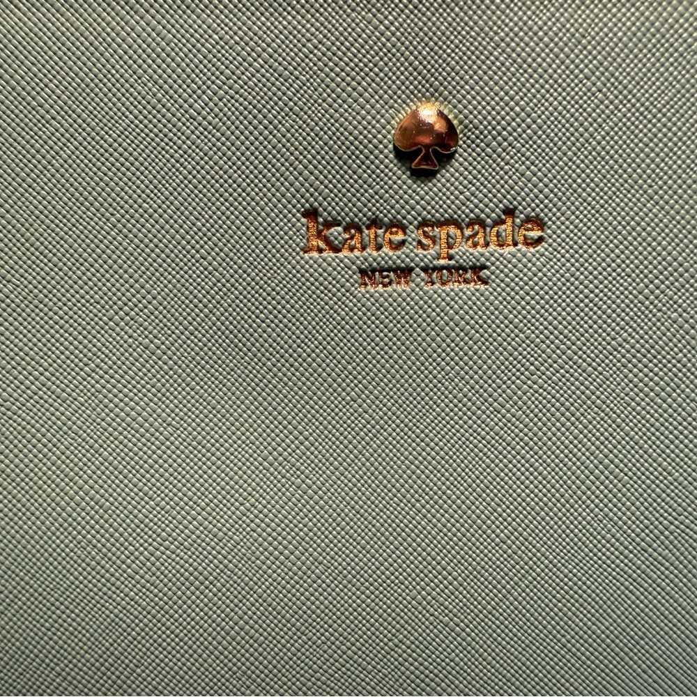 Kate Spade Sage Textured Wallet - Picture 4 of 9